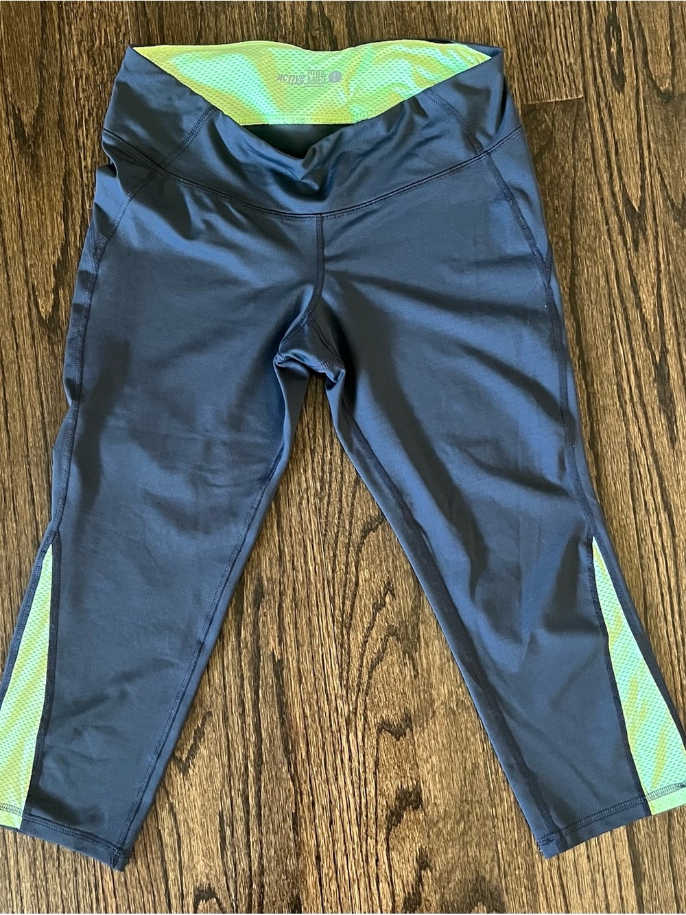 Old Navy Navy Capri Leggings with Lime Accent